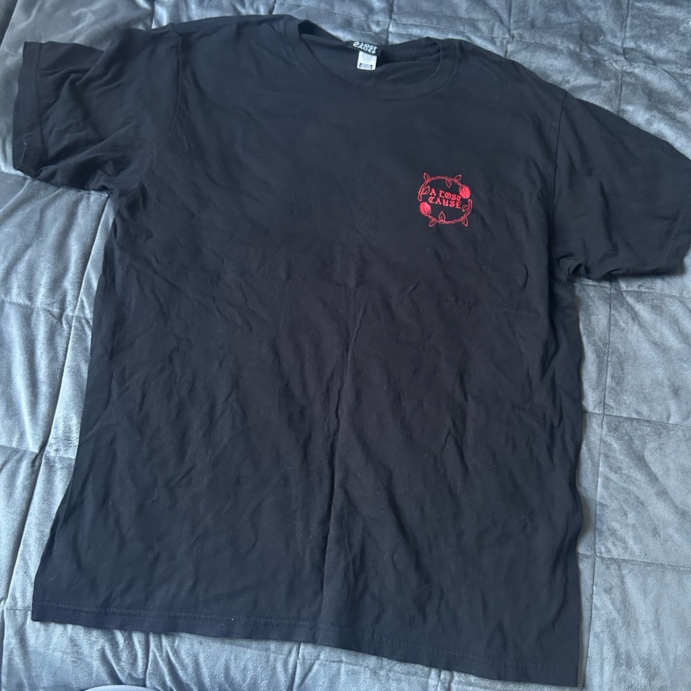 graphic tee